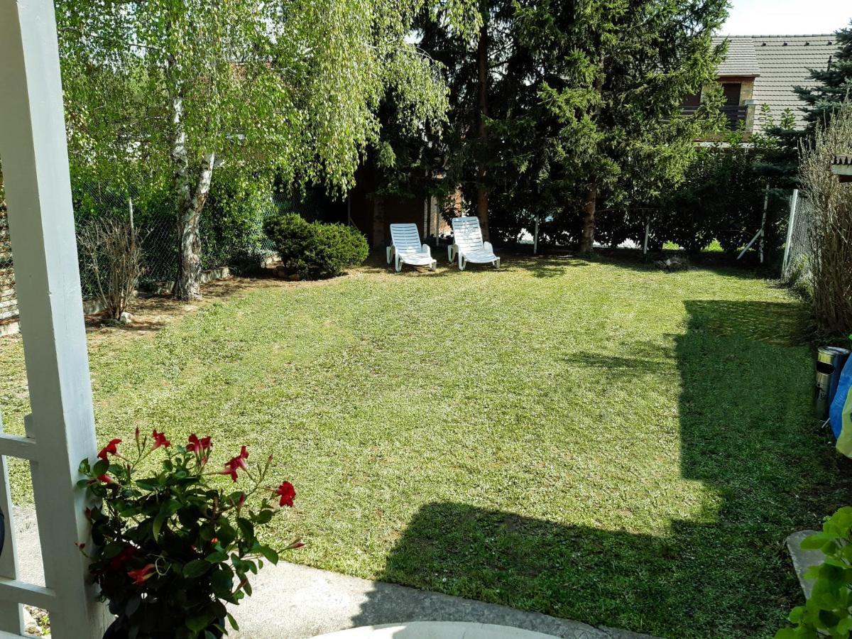 Holiday Home Balatonszárszó Exterior foto